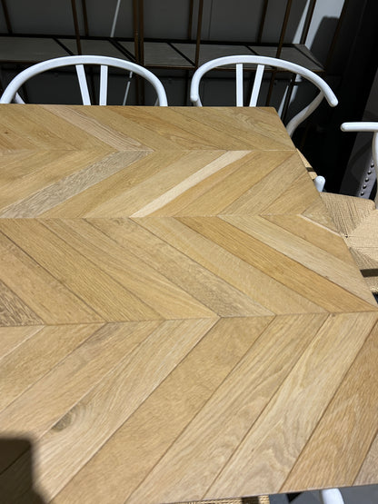 GLOBEWEST HENLY DINING TABLE CHEVRON- METAL WHITE LEGS
